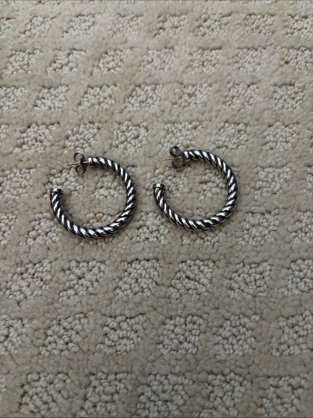 David Yurman Classic Twisted Hoop Earrings - Silver
